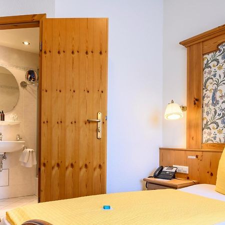 Hotel Goldener Hirsch Friedrichshafen Eksteriør billede