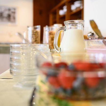 Hotel Goldener Hirsch Friedrichshafen Eksteriør billede