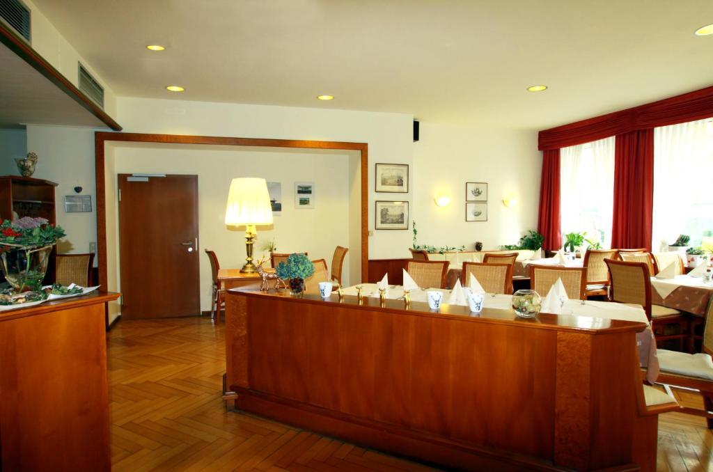 Hotel Goldener Hirsch Friedrichshafen Eksteriør billede
