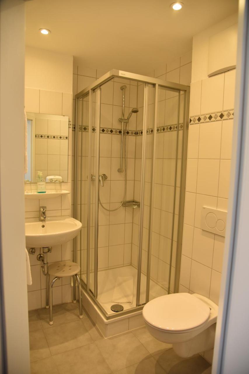 Hotel Goldener Hirsch Friedrichshafen Eksteriør billede