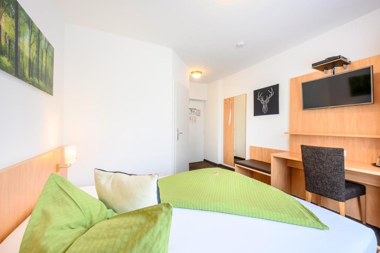 Hotel Goldener Hirsch Friedrichshafen Eksteriør billede