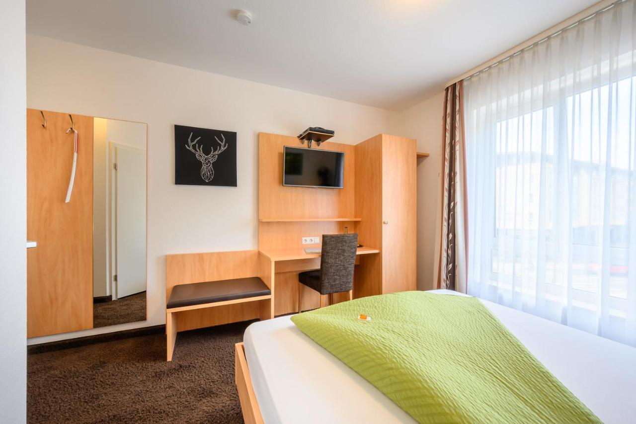 Hotel Goldener Hirsch Friedrichshafen Eksteriør billede