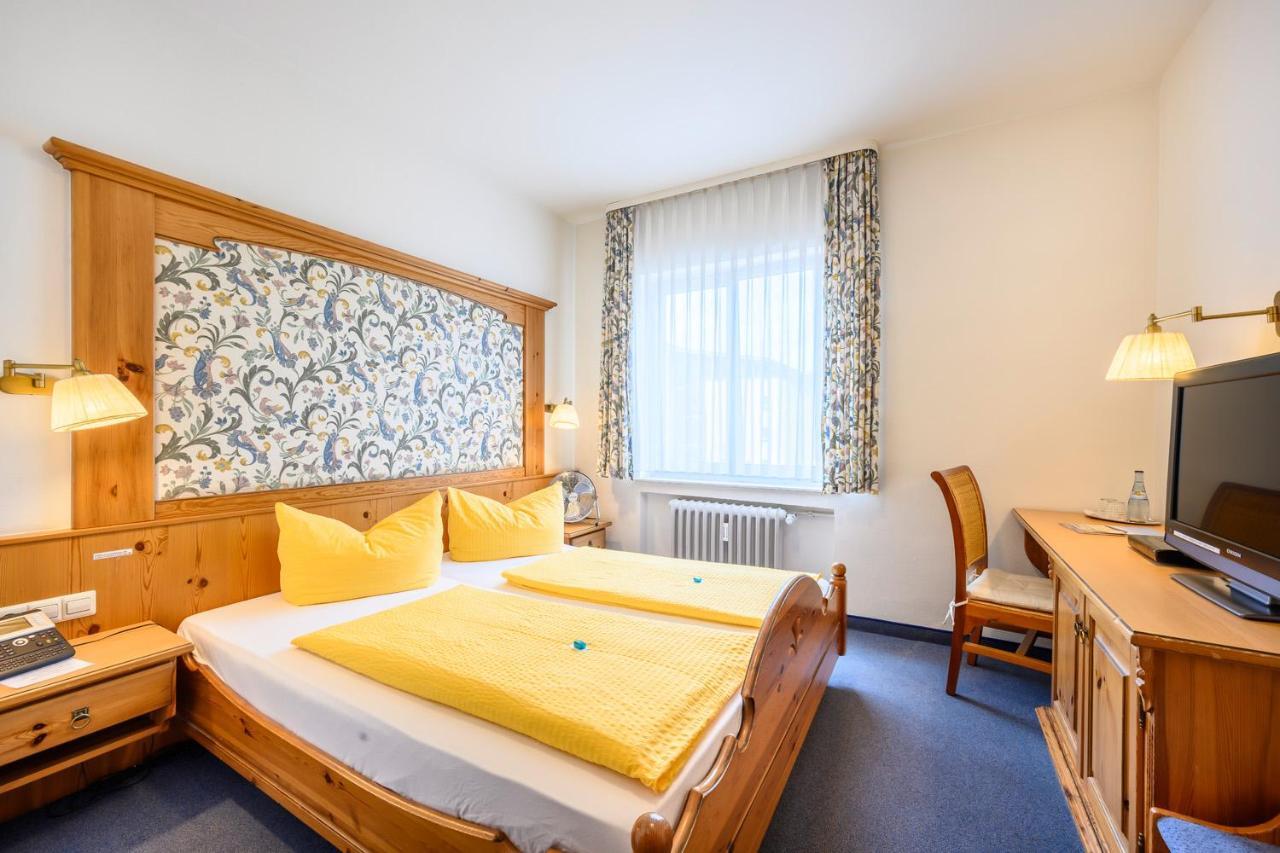 Hotel Goldener Hirsch Friedrichshafen Eksteriør billede